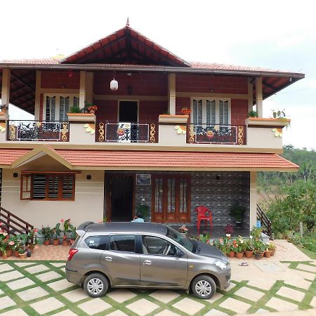 Cauvery Homestay Somvārpet Εξωτερικό φωτογραφία