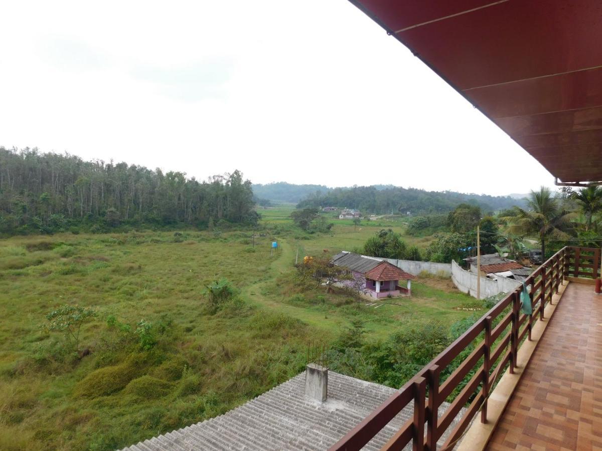 Cauvery Homestay Somvārpet Εξωτερικό φωτογραφία