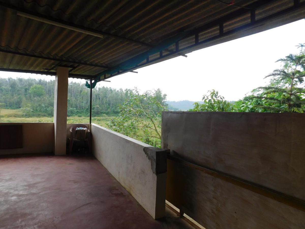 Cauvery Homestay Somvārpet Εξωτερικό φωτογραφία