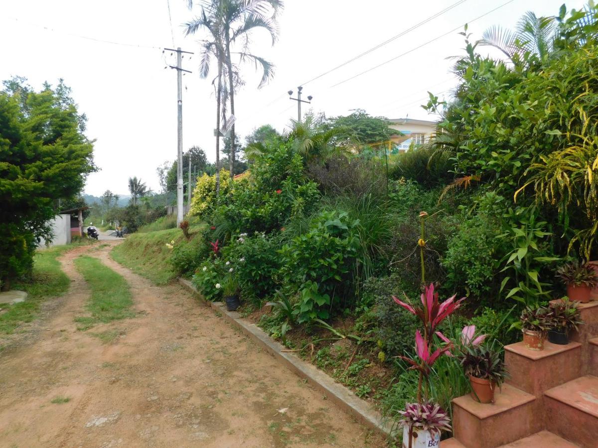 Cauvery Homestay Somvārpet Εξωτερικό φωτογραφία